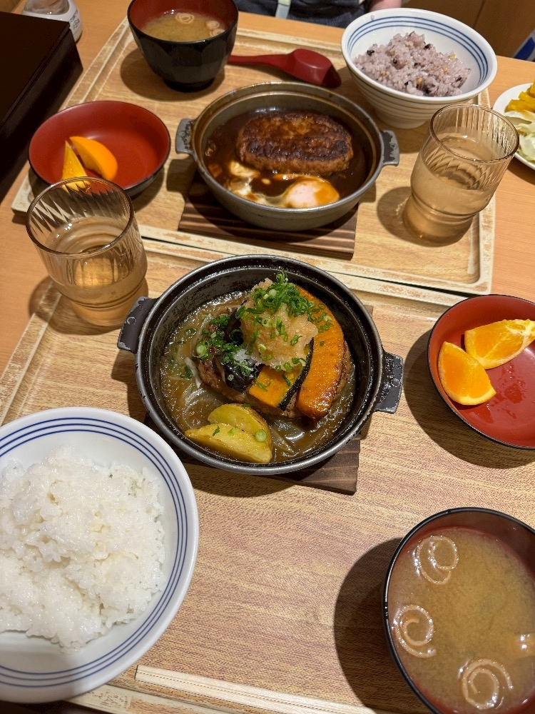 片寄 れおな