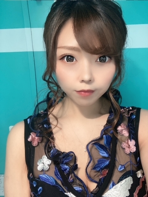 夏樹 あや