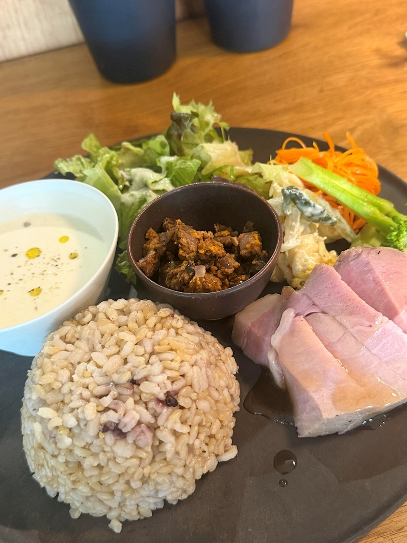 紬 ひかる