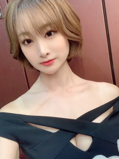妃乃 すず