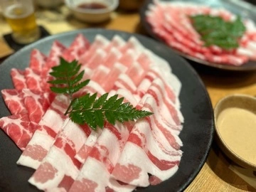 まみ