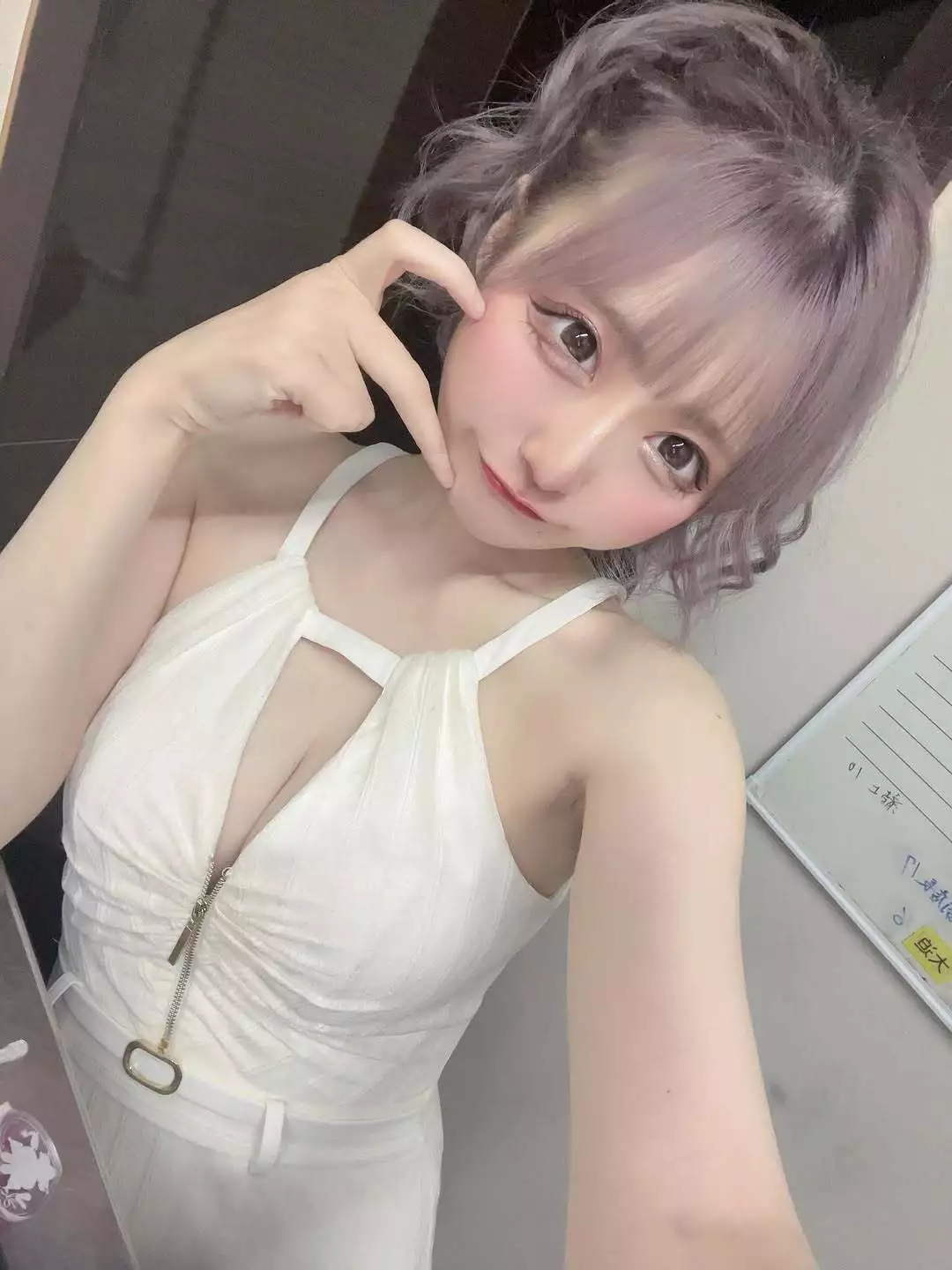 雛鶴 めい