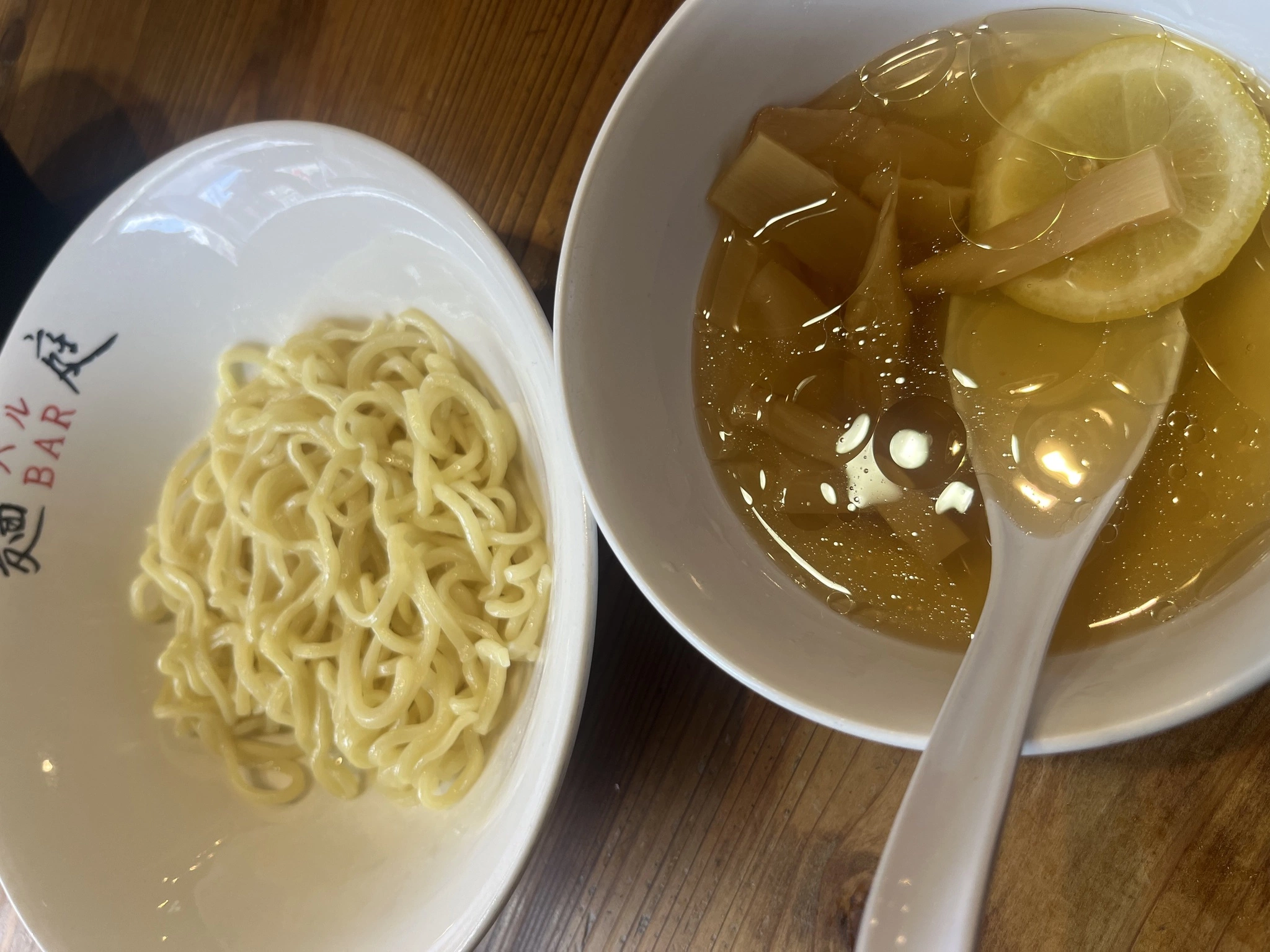 みさ