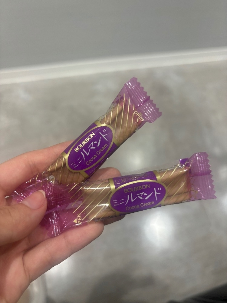 紬 ひい
