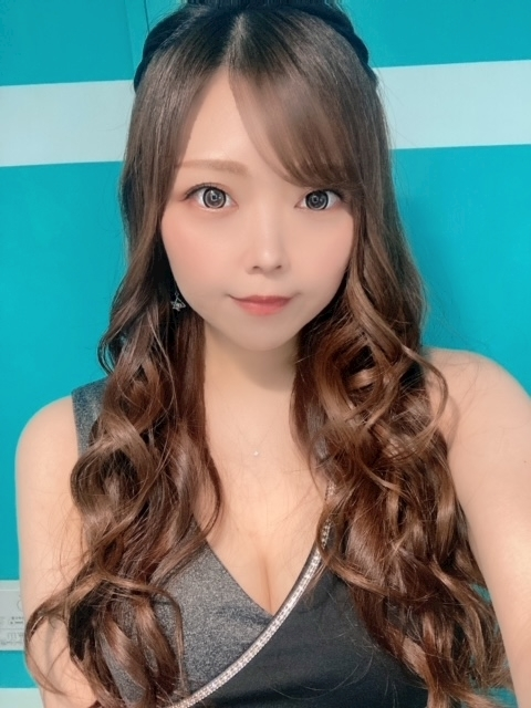 夏樹 あや