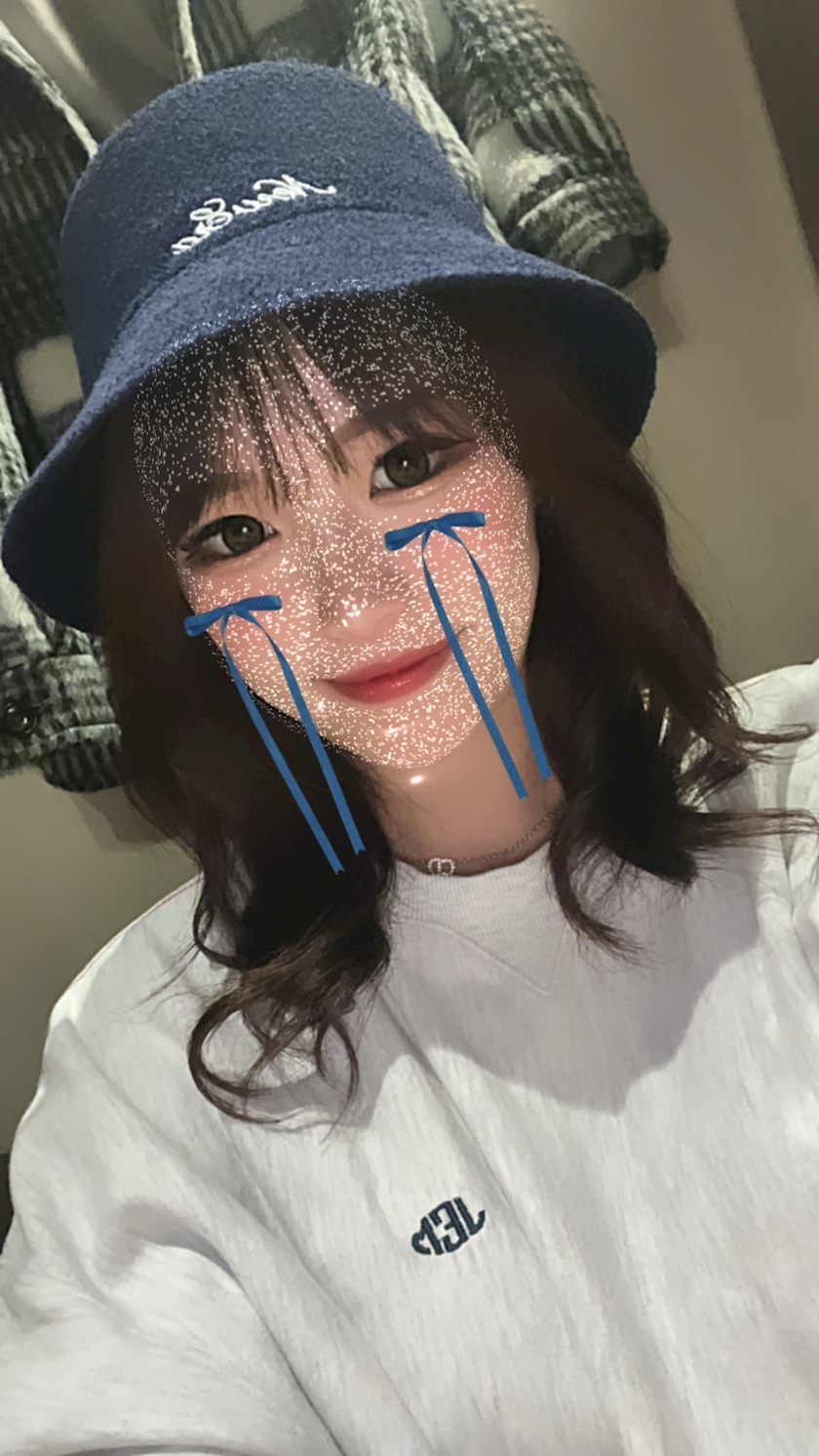 葉月 ひろみ