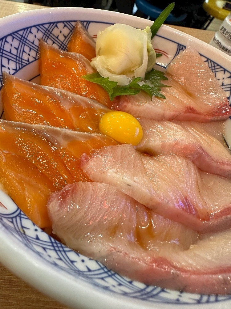 めい