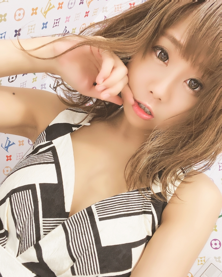 一条 彩由