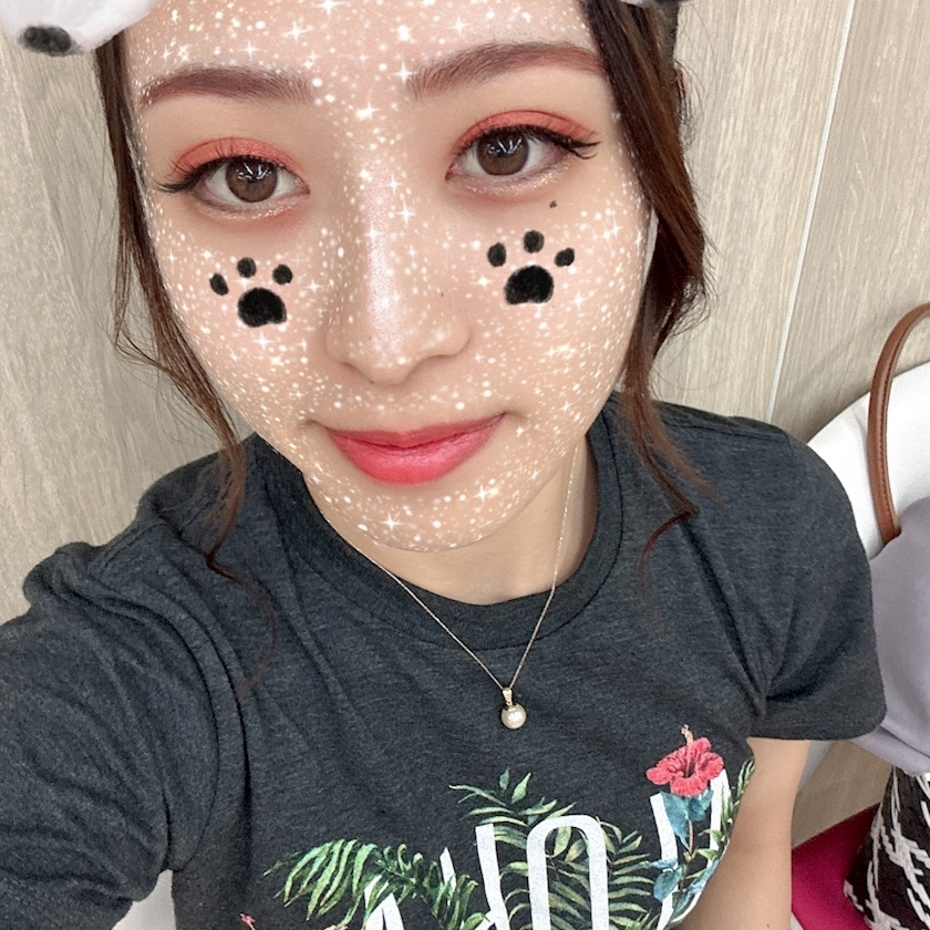 美月 ひな