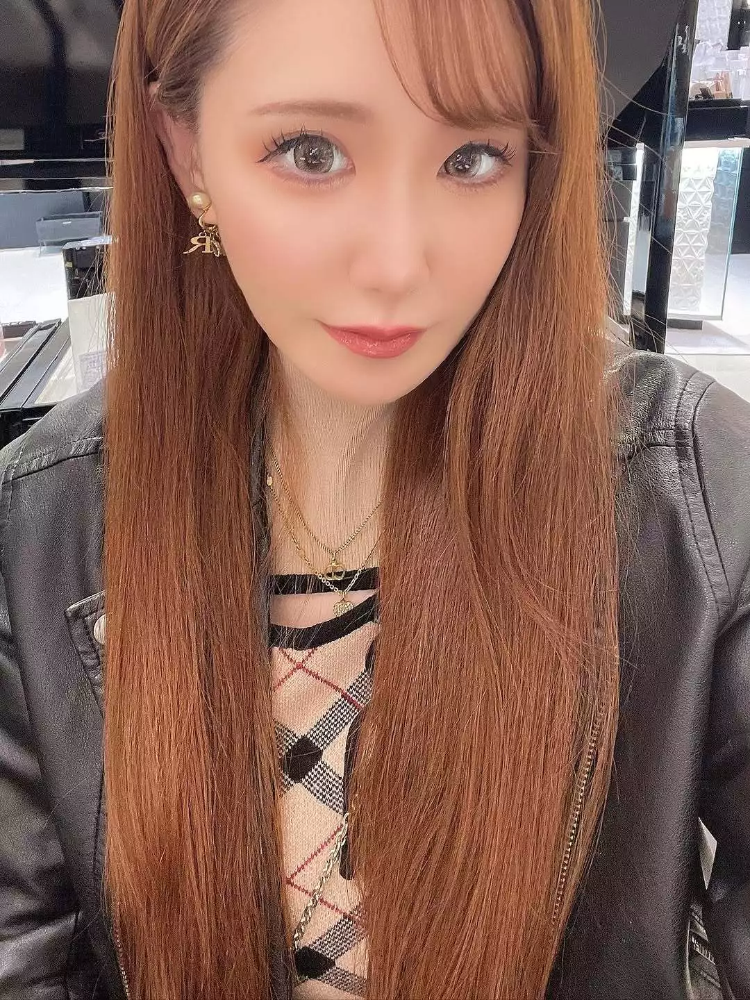 えみり