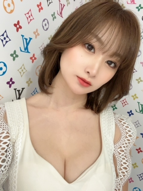 妃乃 すず