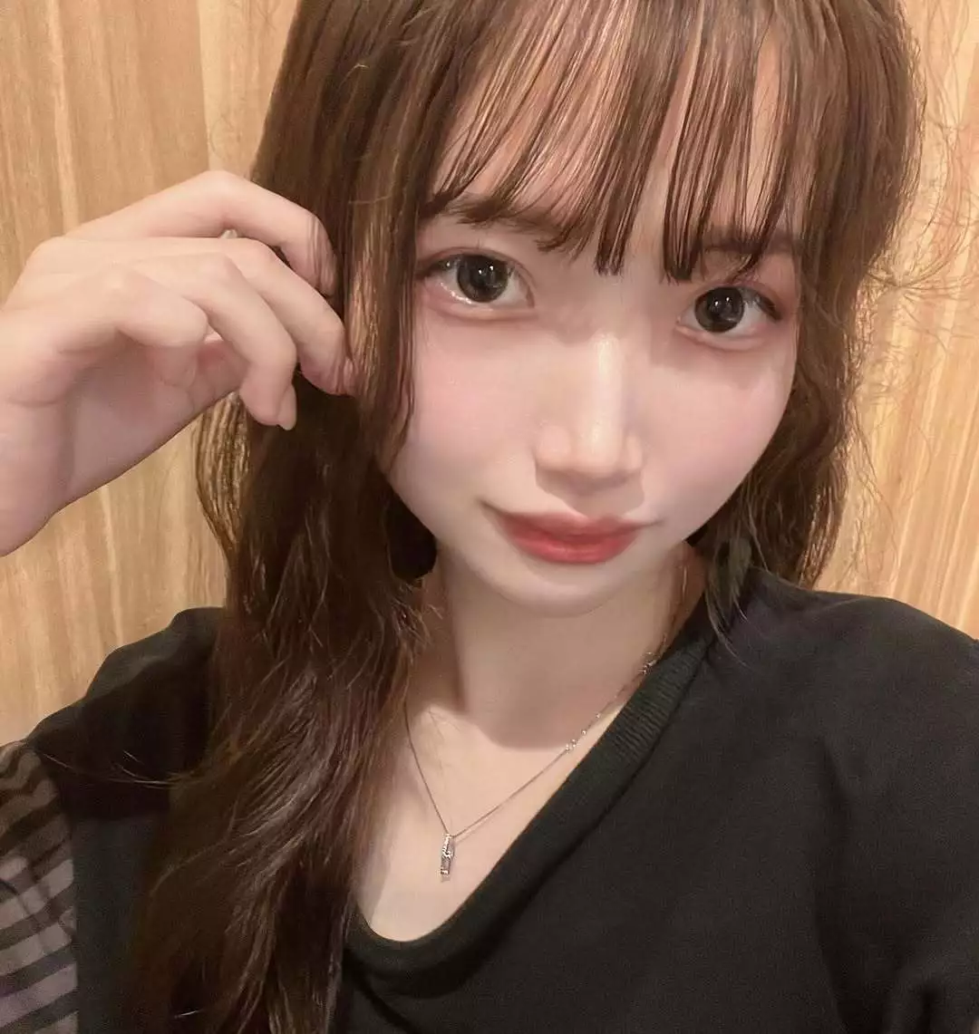 みいな