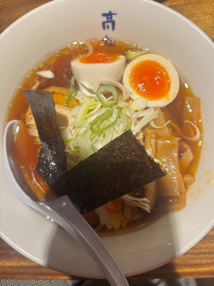 にゃる