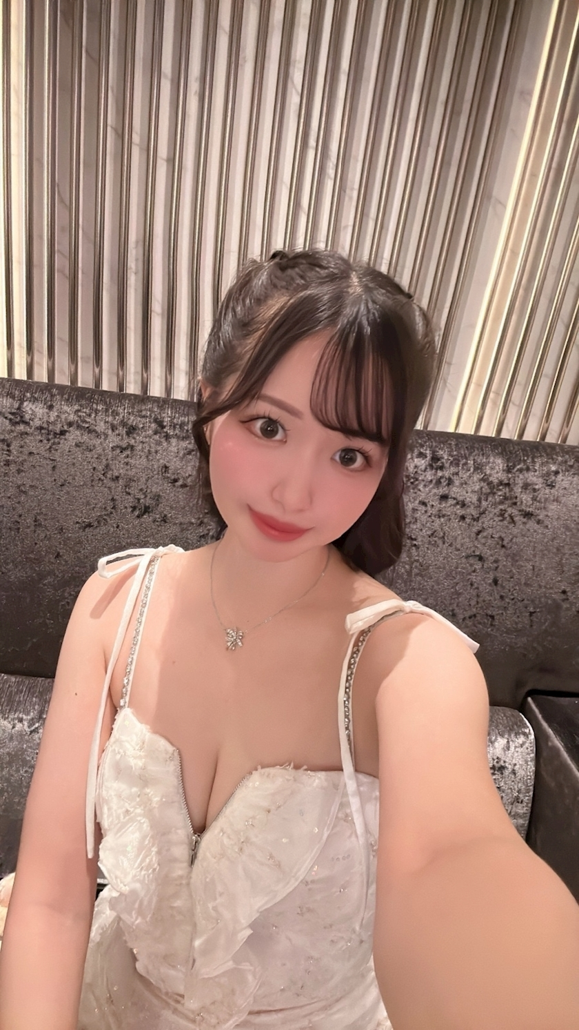 にいな