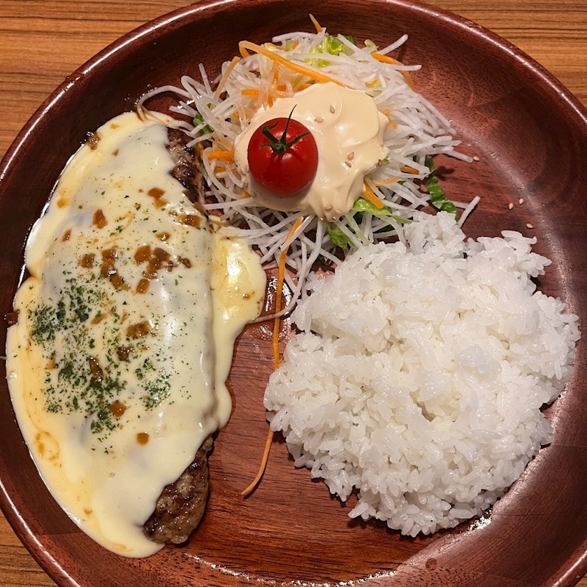 みや