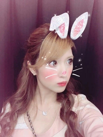 一咲 エム
