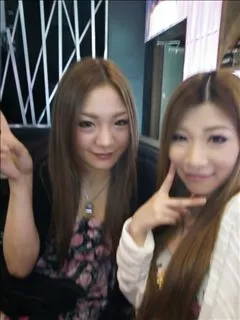 愛羽 仁美