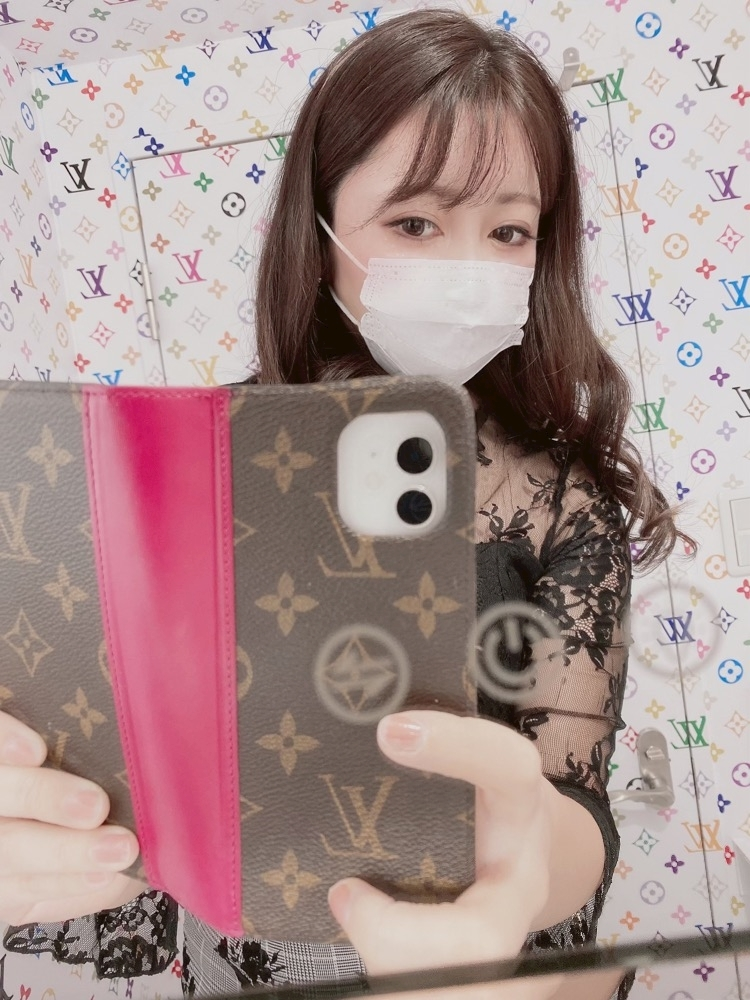 妃 えりな