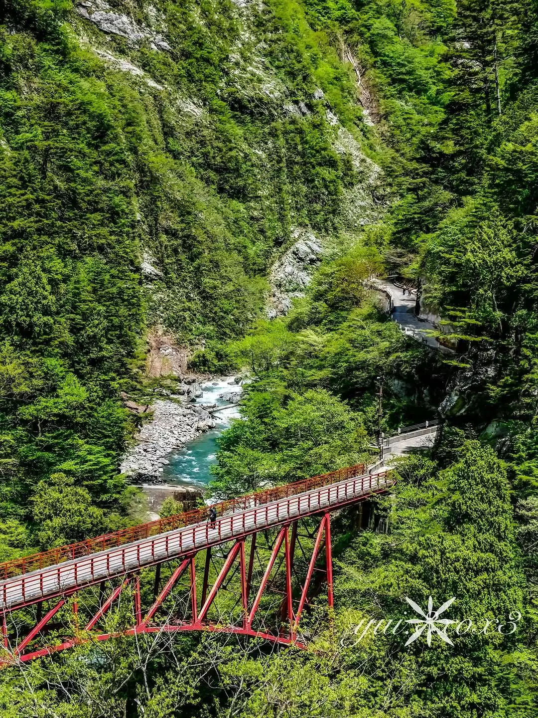 神崎　唯