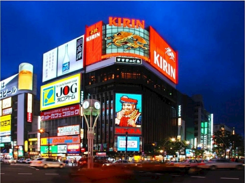 エミ （スタッフ）