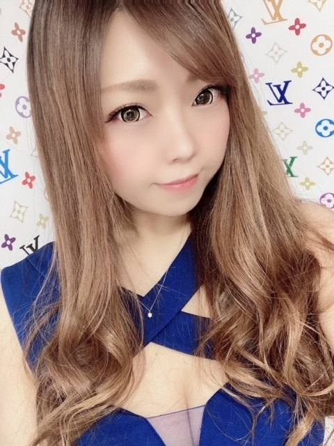夏樹 あや