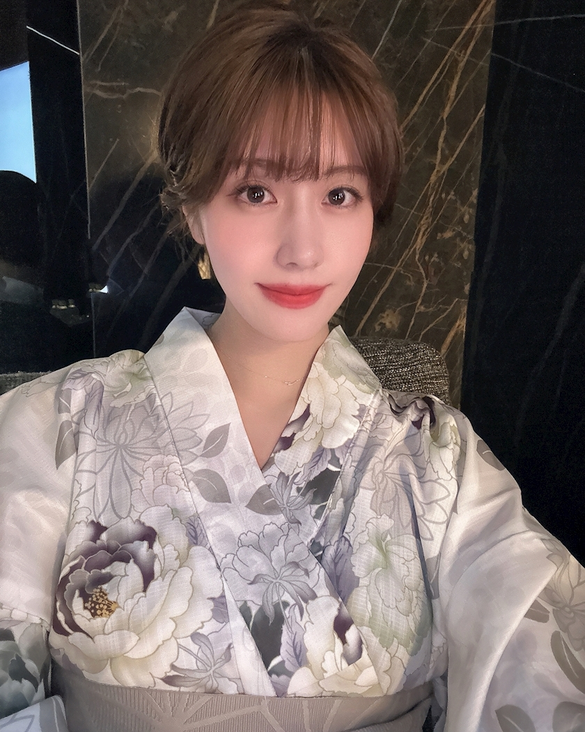 泉 りさ
