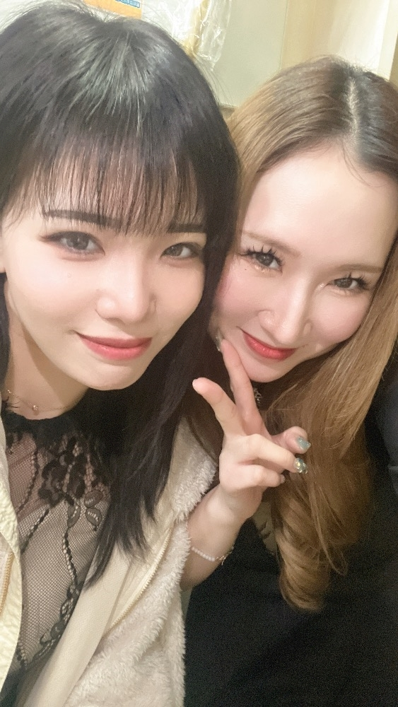 えみり