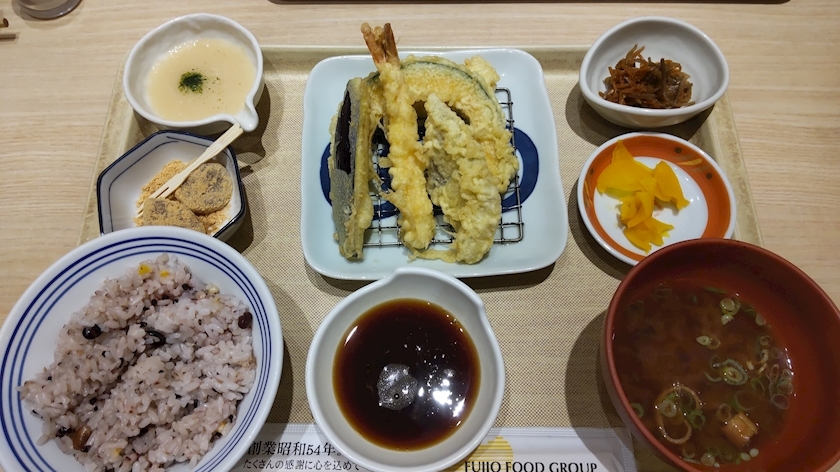 涼宮 しずか