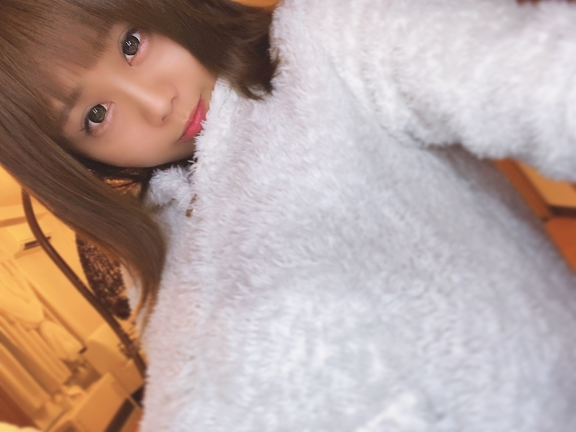一条 彩由