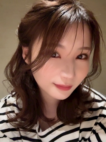 足立 はな