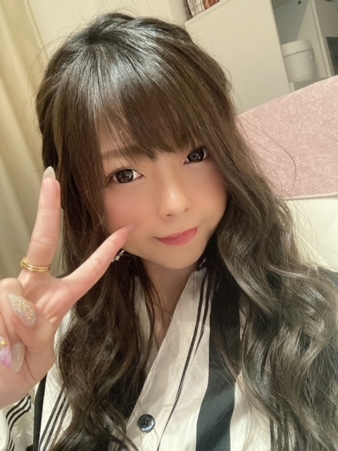 夏樹 あや