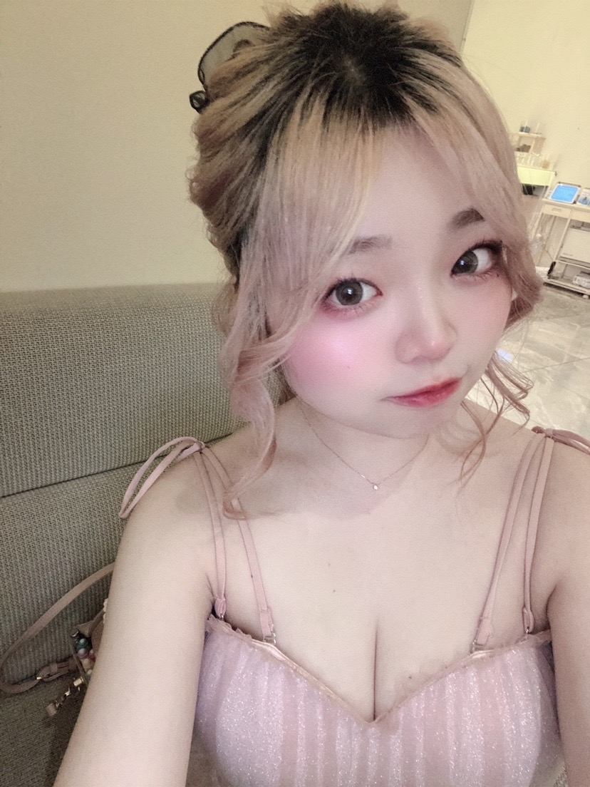 美吉 アユム