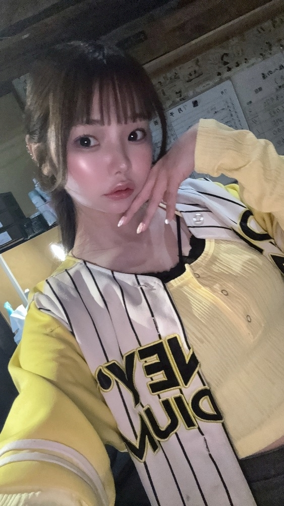 あみな