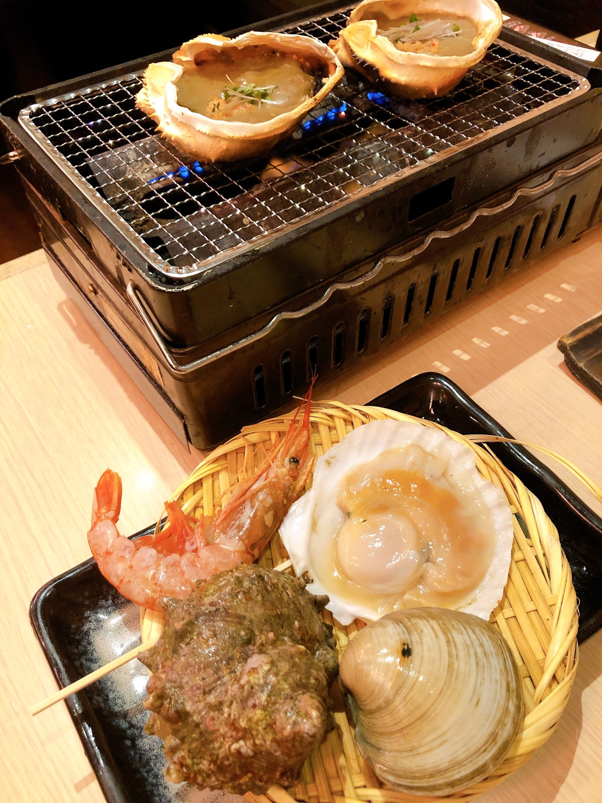 あや