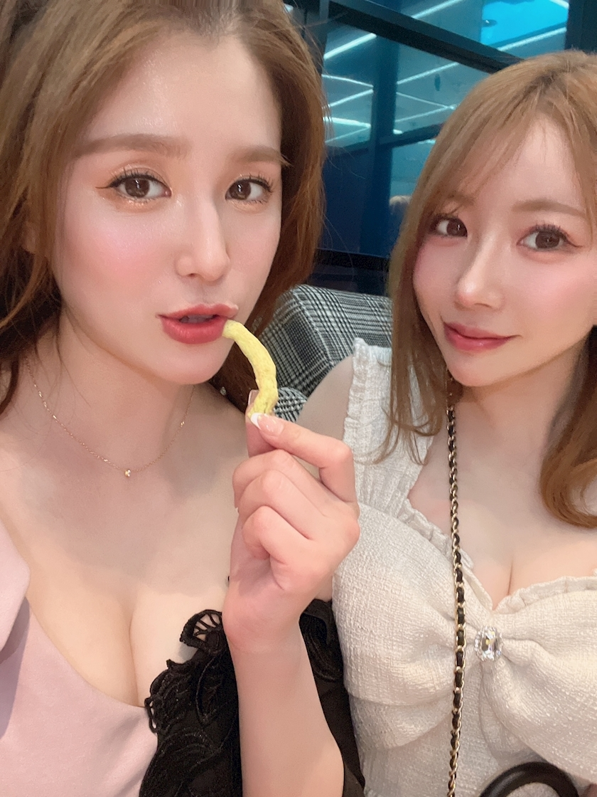 黒輝 りさ