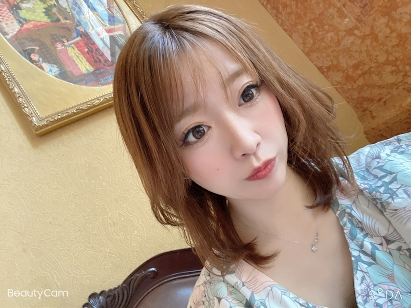 白咲 みな