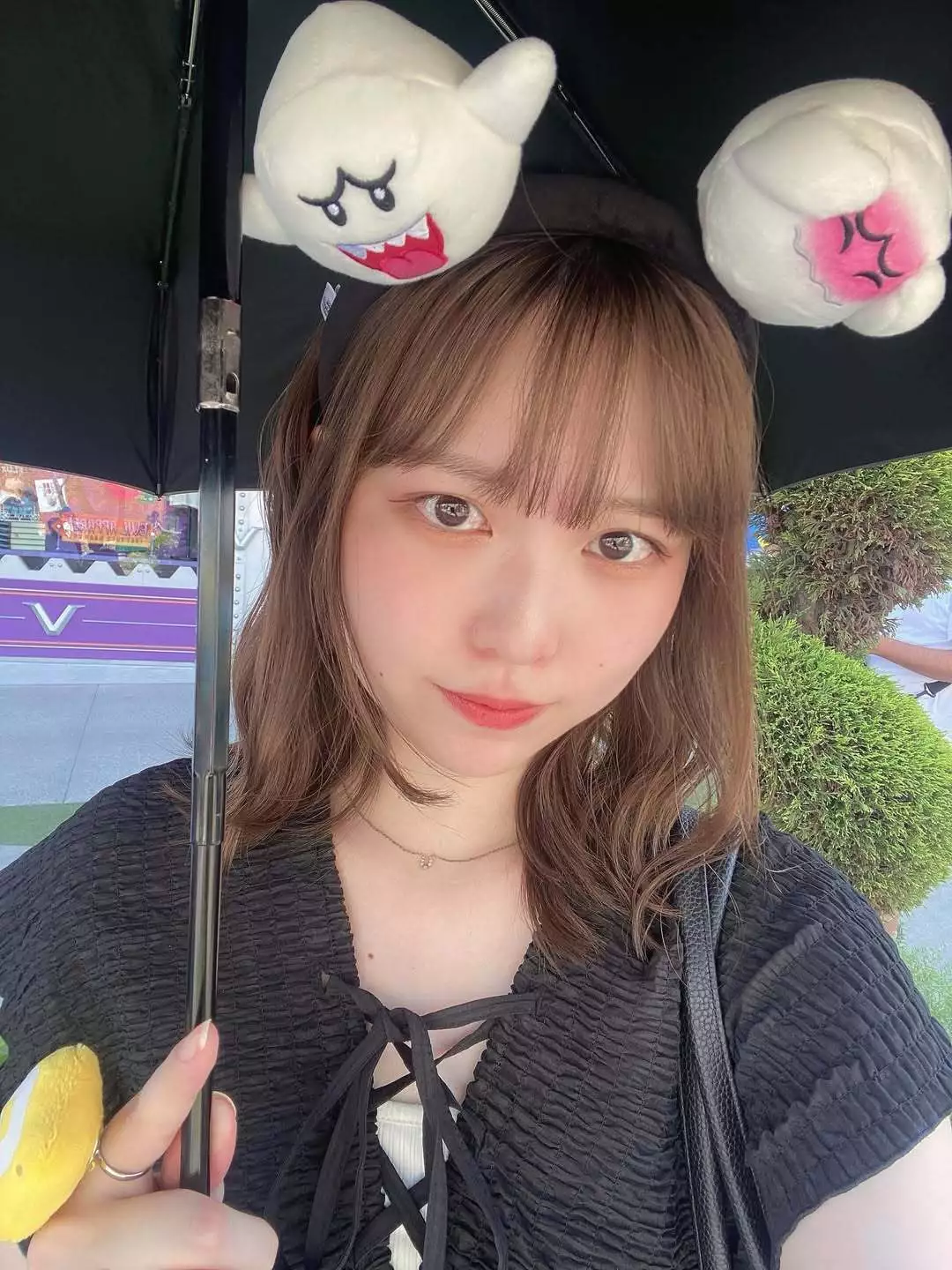 にこ