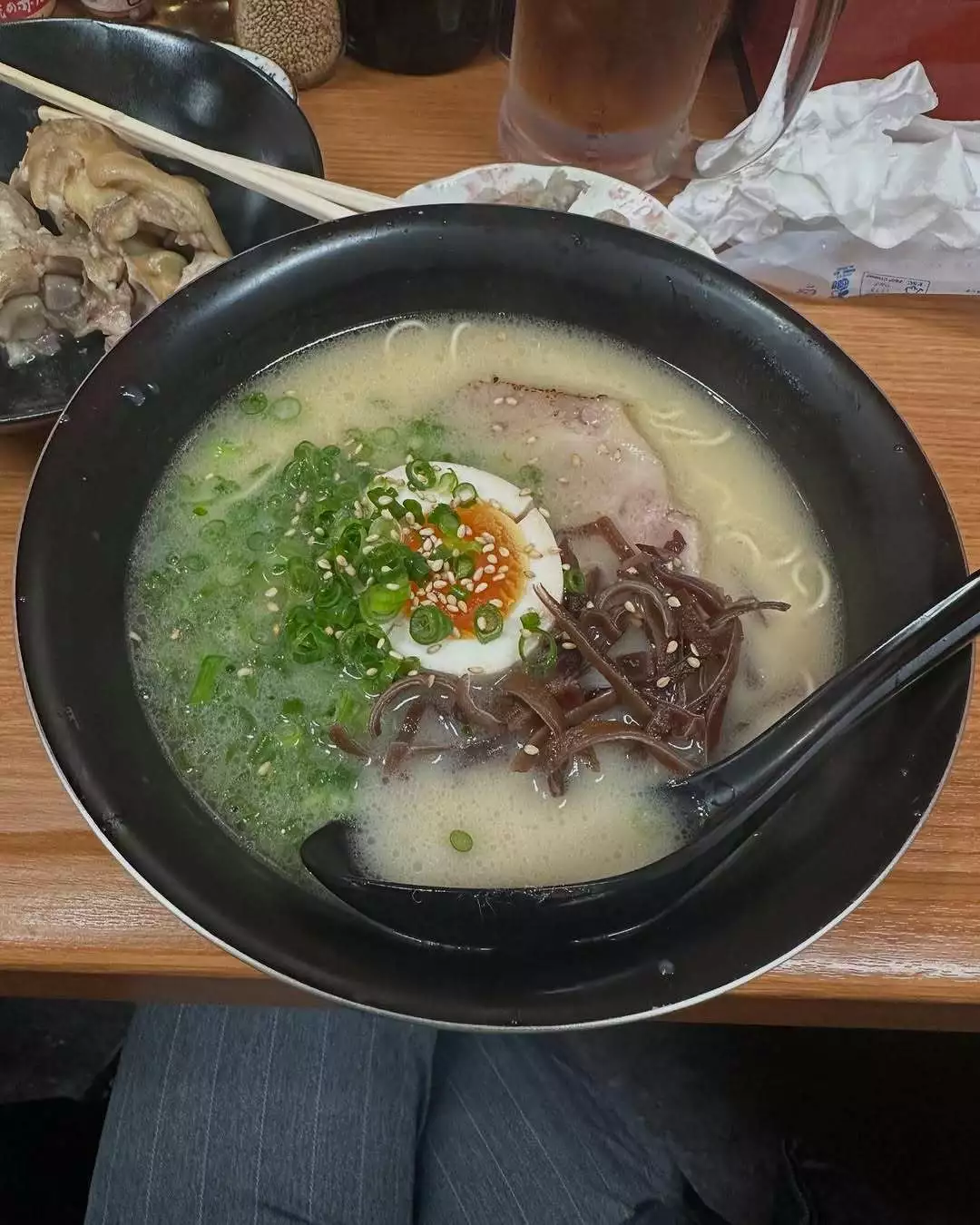 麻貴