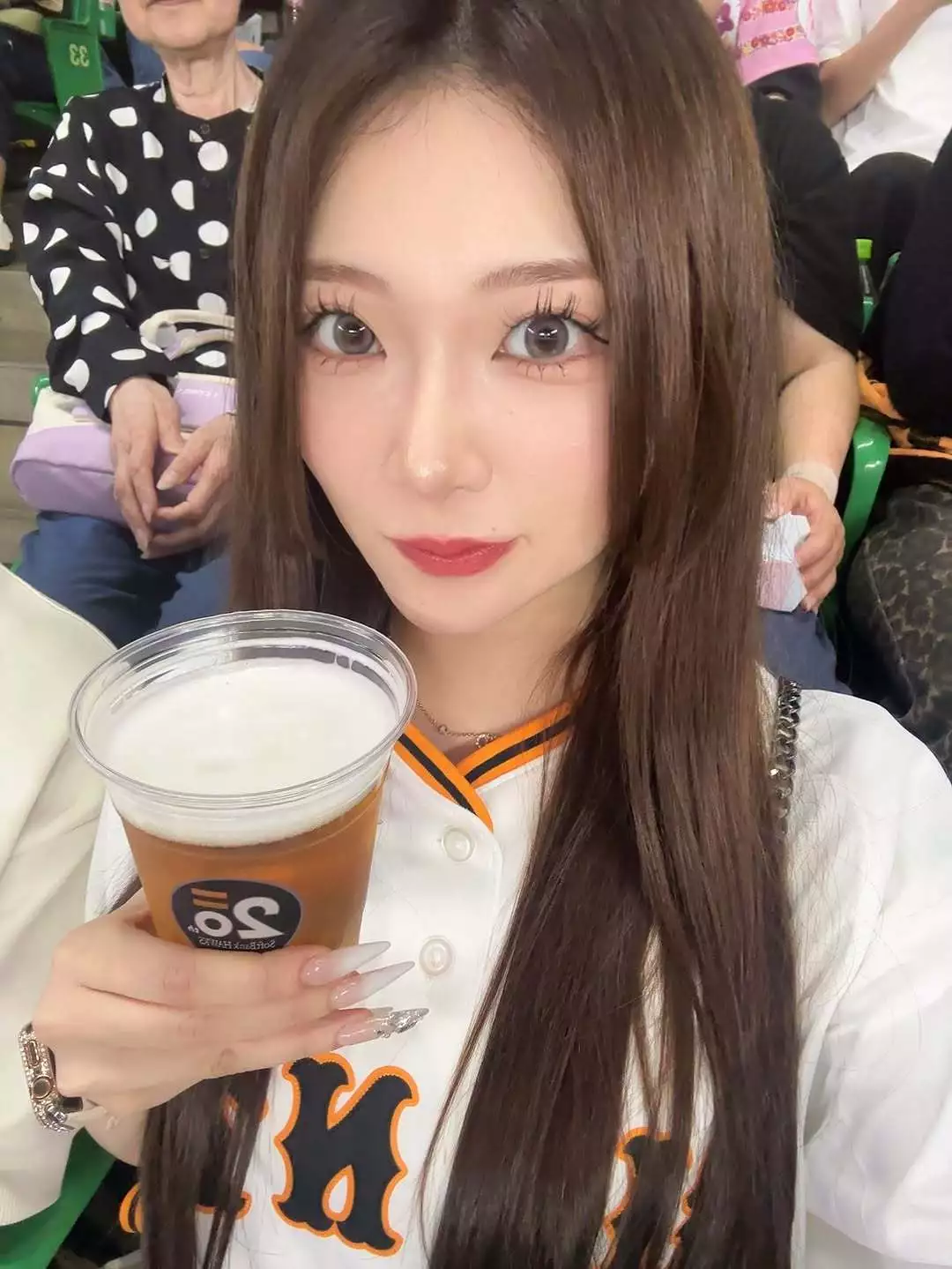 ゆうな