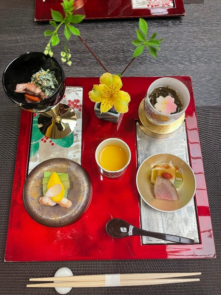 春野 じゅり