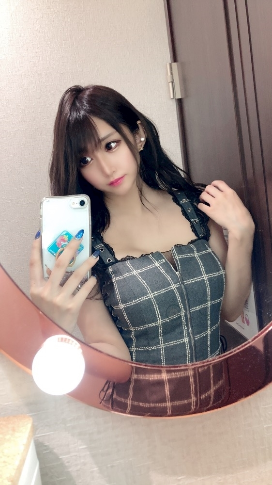 雛咲 のあ