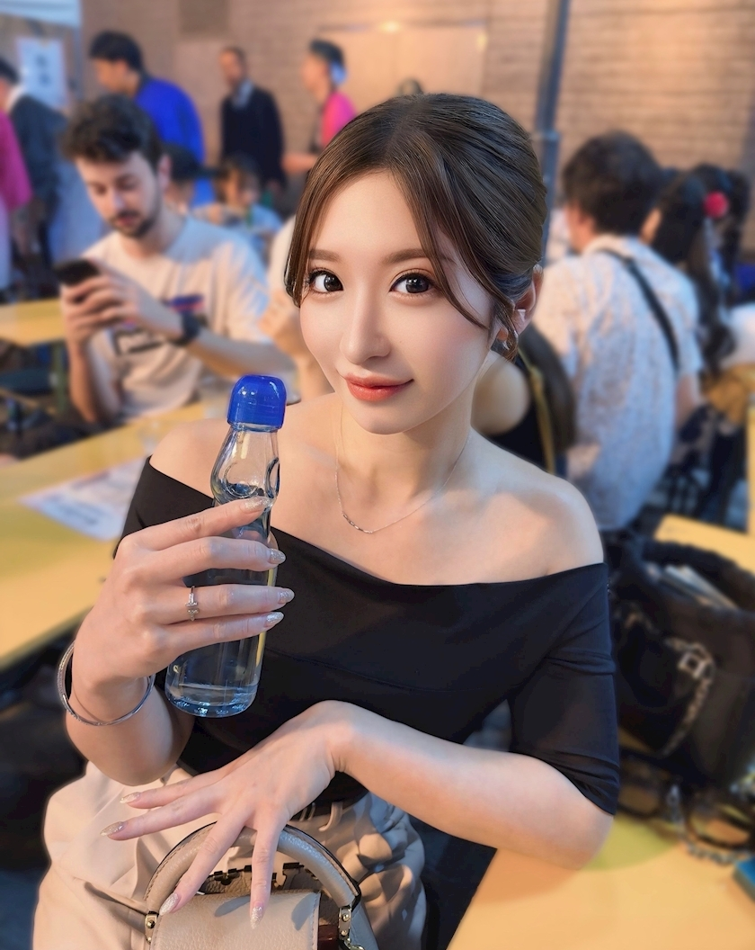 美波 あいか