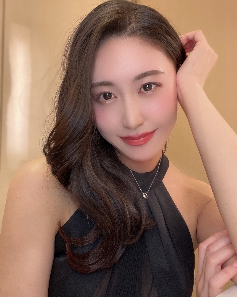 泉 りさ