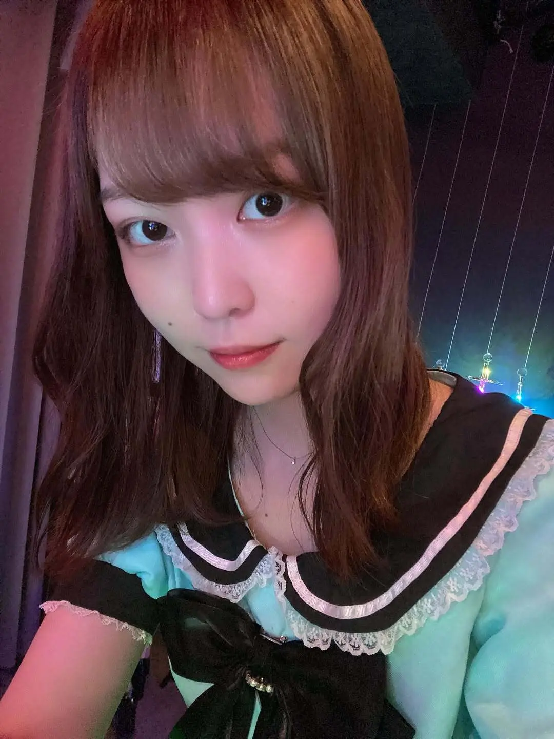 にこ