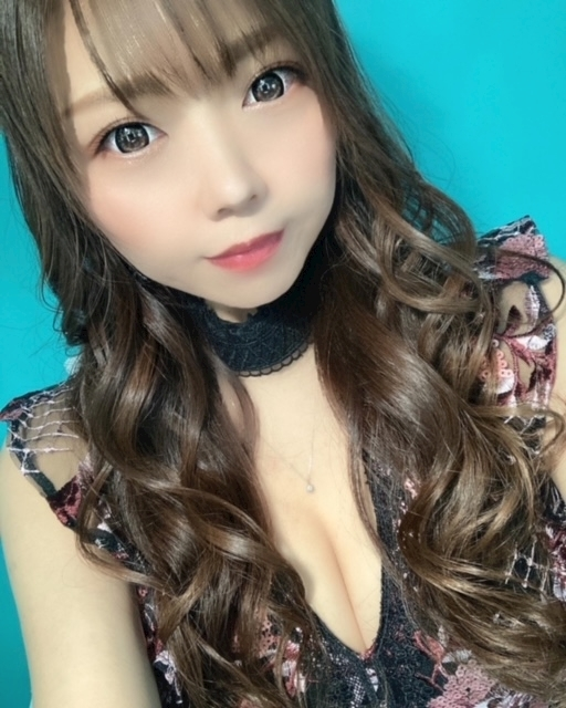 夏樹 あや