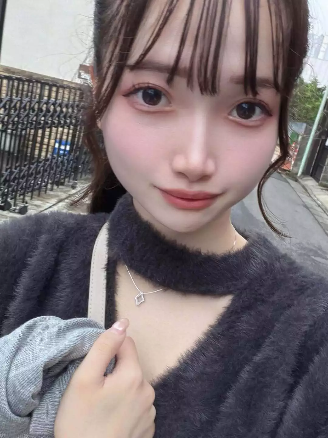 みいな