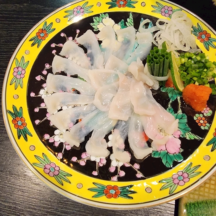 ミカ