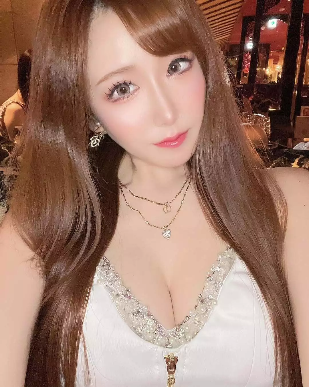 えみり