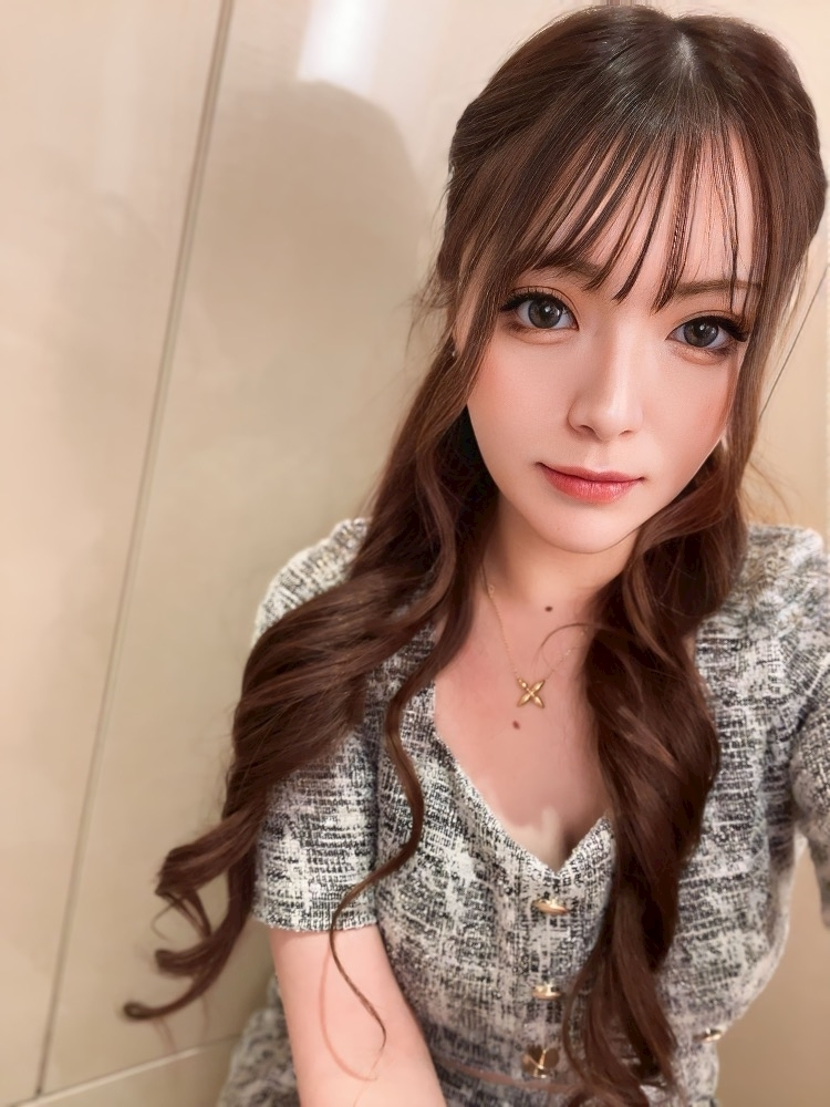 華月 まお