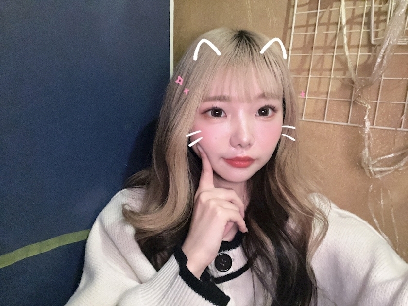 あみな